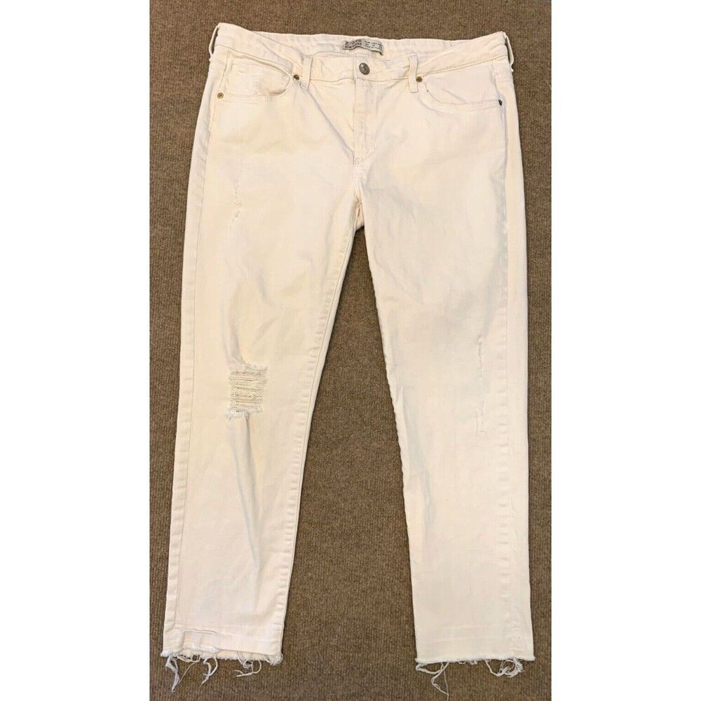 Zara Jeans Womens 12 Z1975 Raw Hem Low Rise Distressed Cropped Ankle Denim